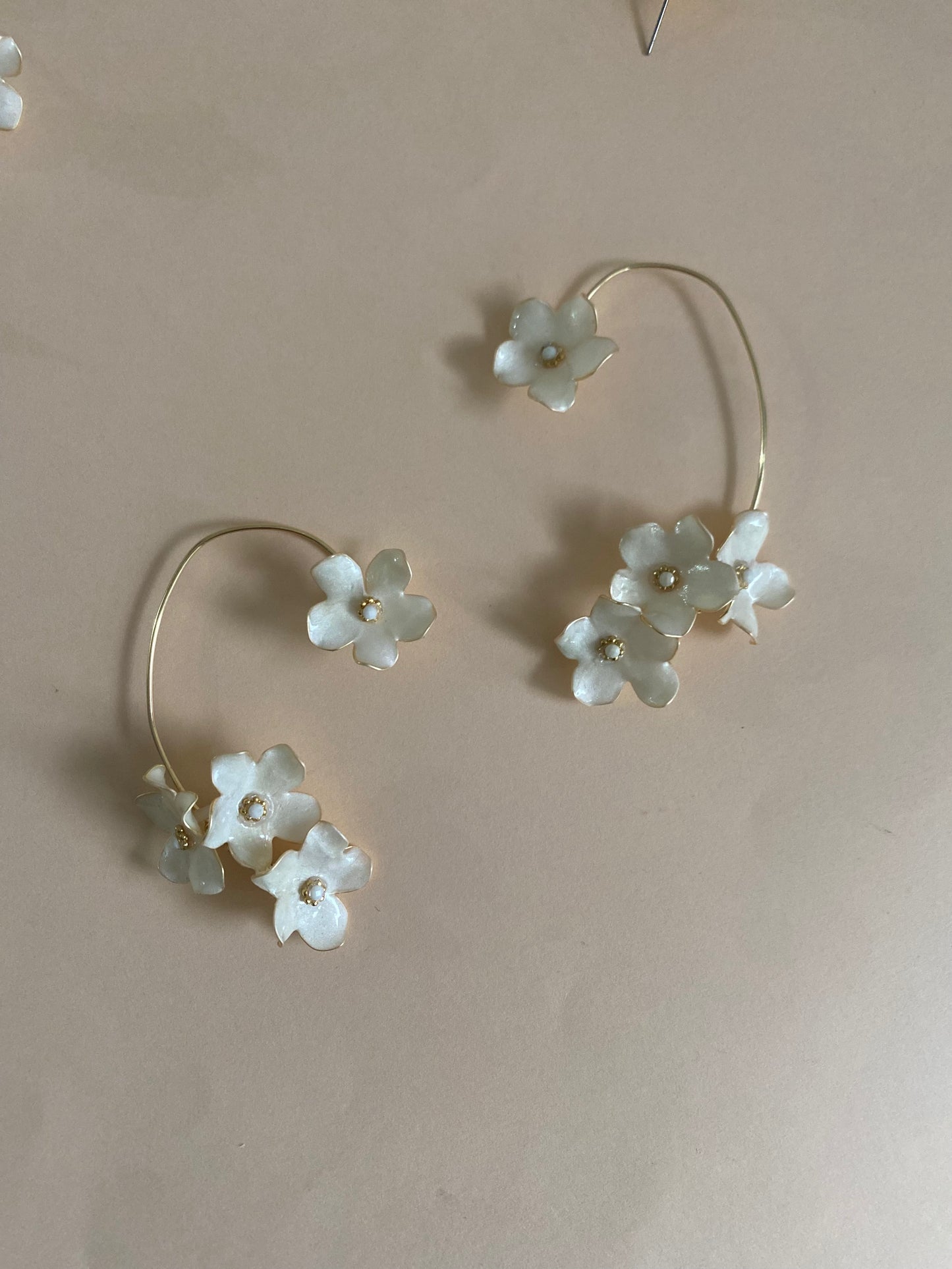 Earcuff Jazmin Ivory